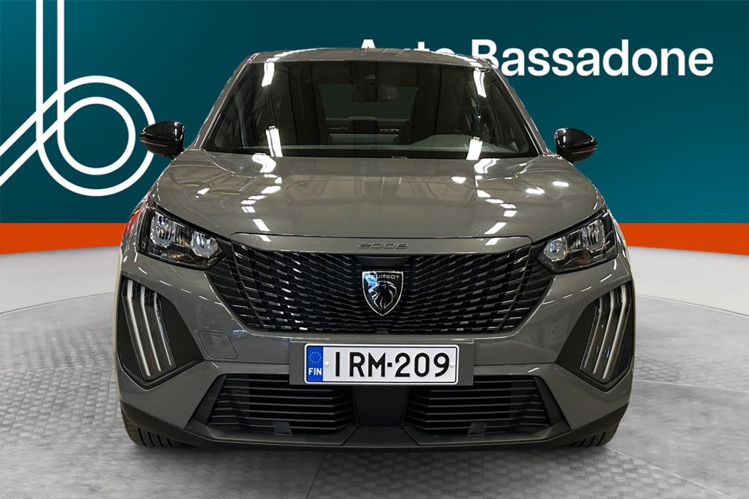 PEUGEOT e-2008 2023