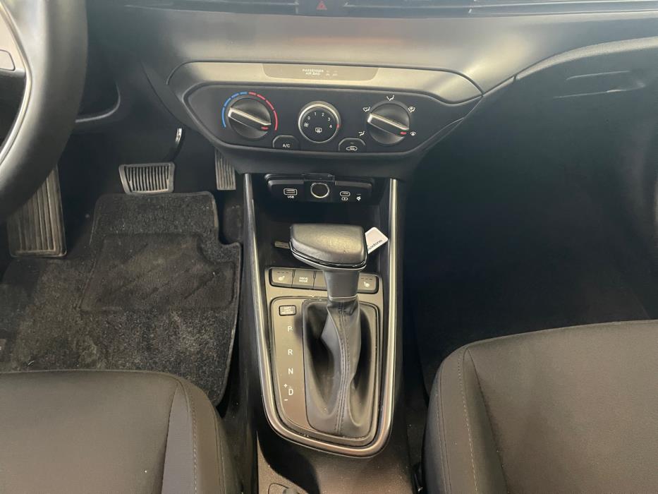 HYUNDAI i20 Hatchback 2025