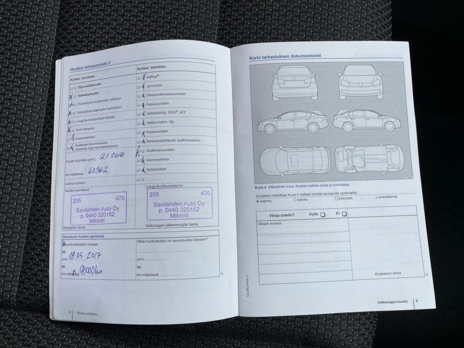 VOLKSWAGEN Touran 2014