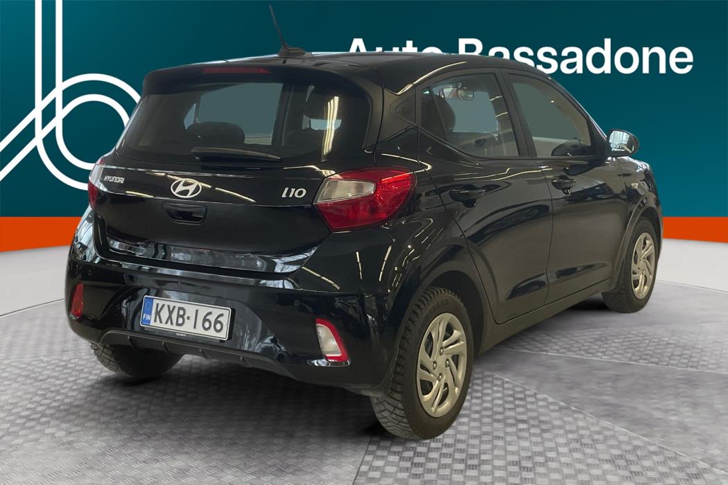 HYUNDAI I10 2025