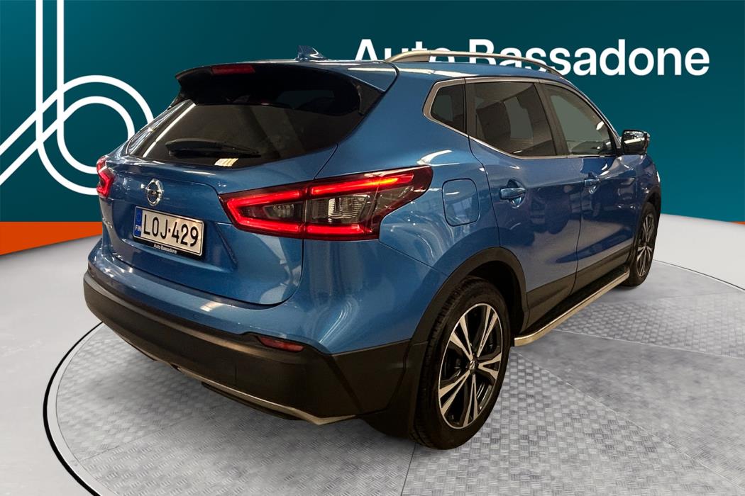 NISSAN Qashqai 2017