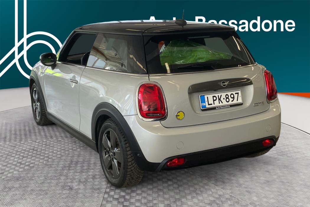 MINI Hatchback 2021