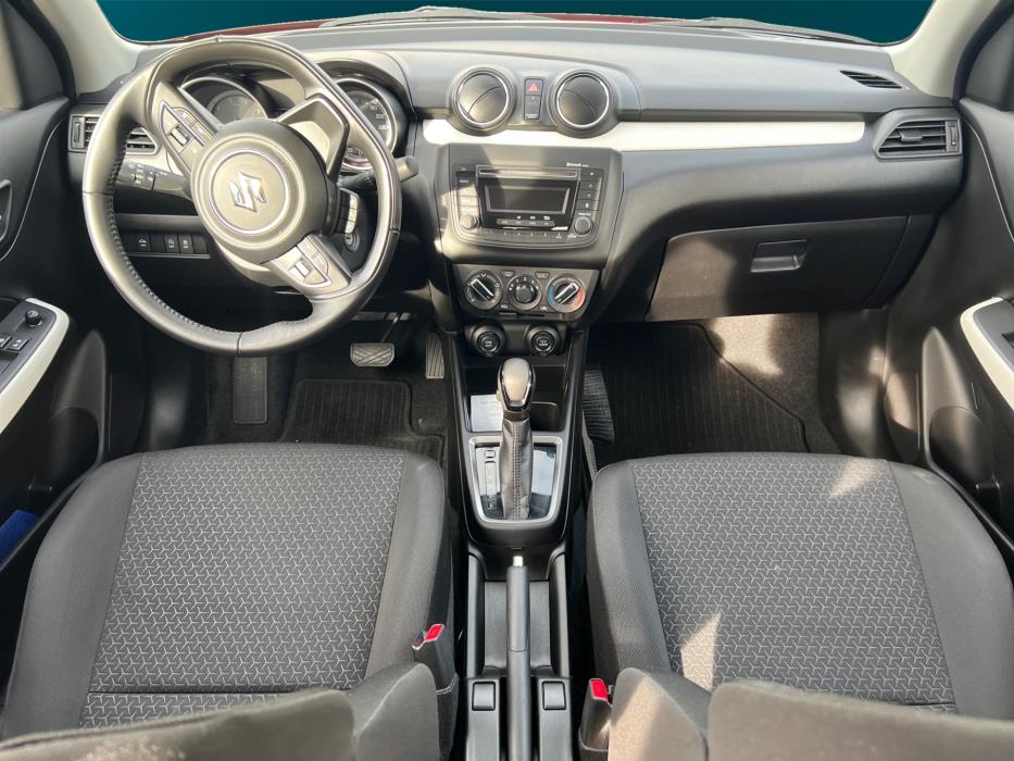 SUZUKI Swift 2021