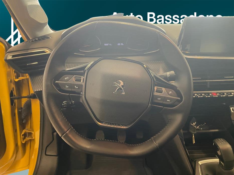PEUGEOT 208 2023