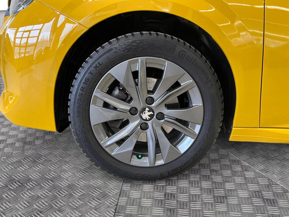 PEUGEOT 208 2023