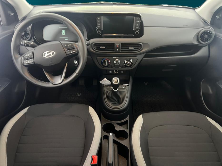 HYUNDAI I10 2024