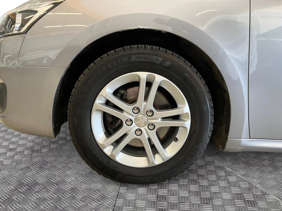 PEUGEOT 508 2016