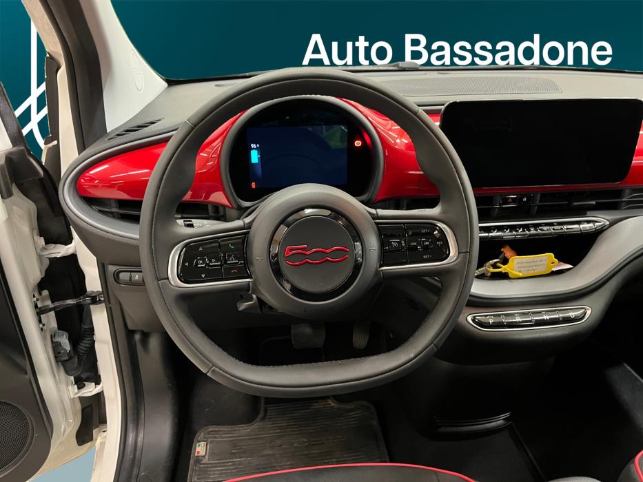 FIAT 500e 2023