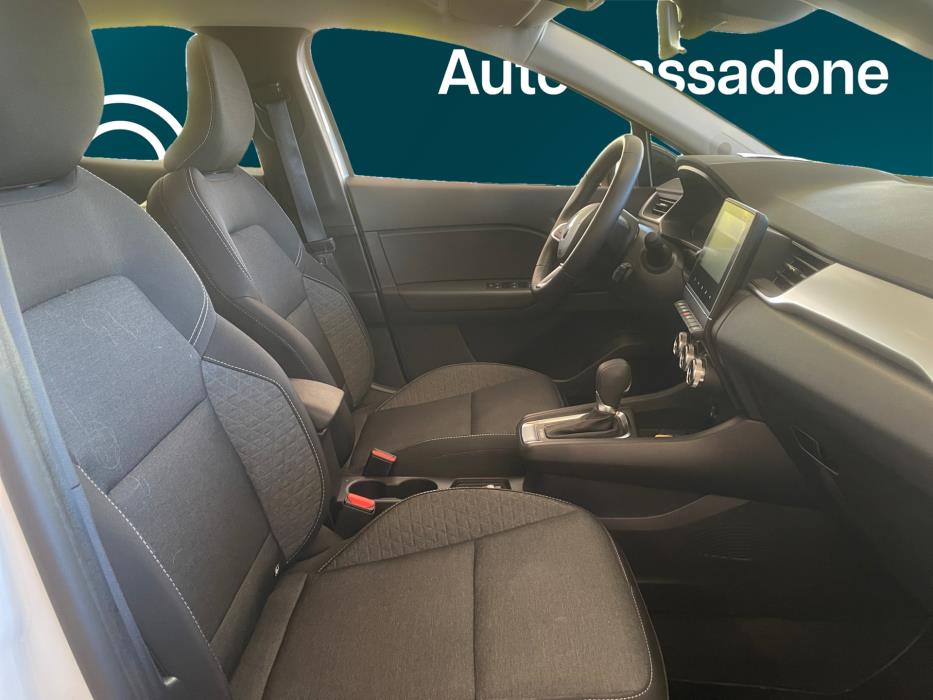 RENAULT Captur 2024
