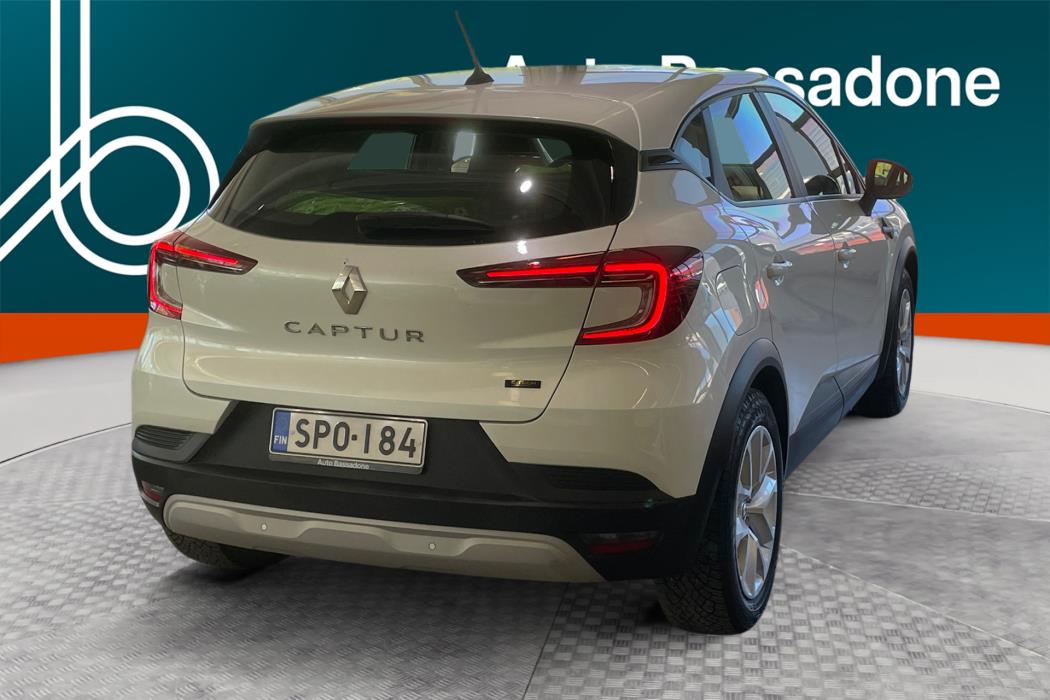 RENAULT Captur 2024