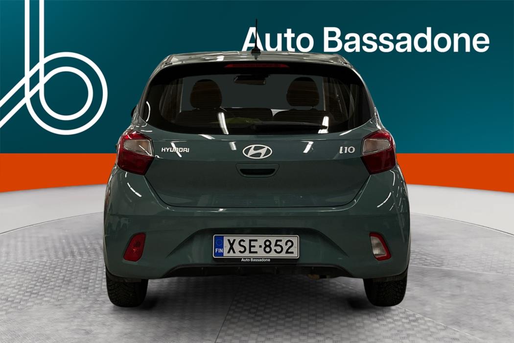 HYUNDAI i10 2024
