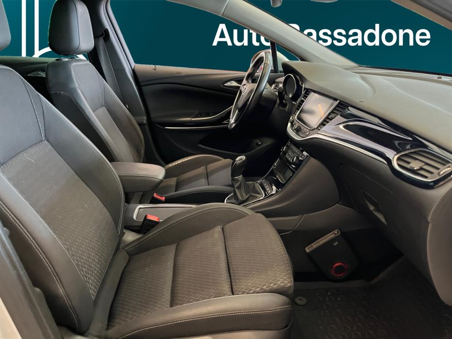 OPEL Astra 2019