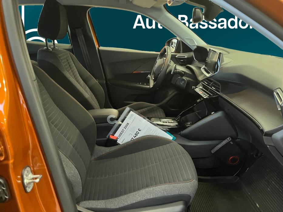 PEUGEOT 2008 2022