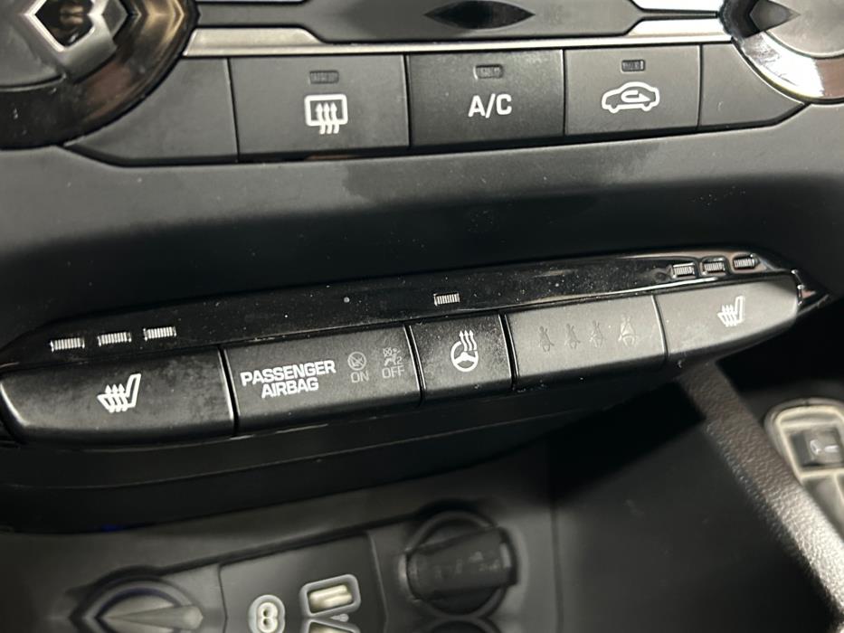 HYUNDAI i20 Hatchback 2019