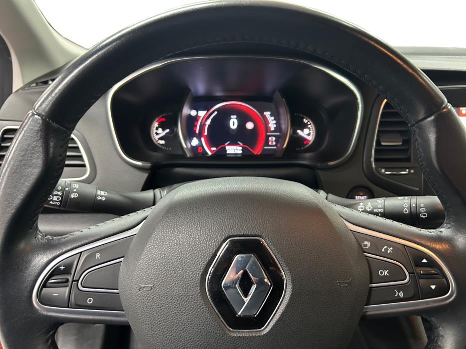 RENAULT Megane 2019