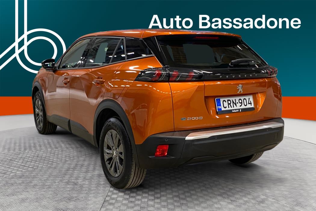 Peugeot e-2008 2023