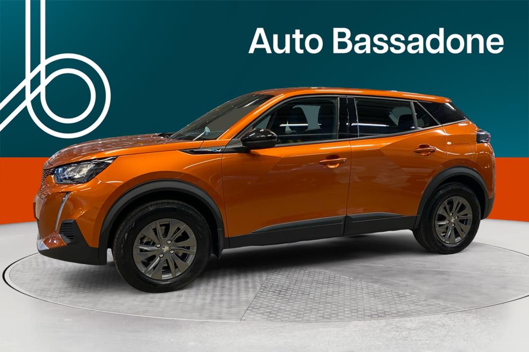 Peugeot e-2008 2023