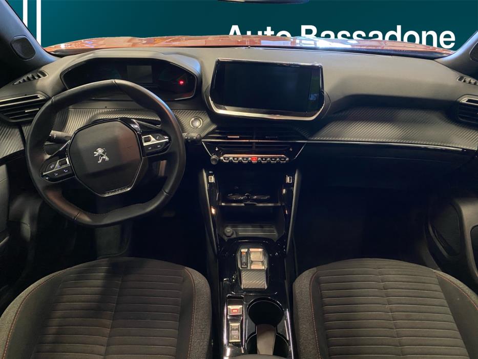 Peugeot e-2008 2023