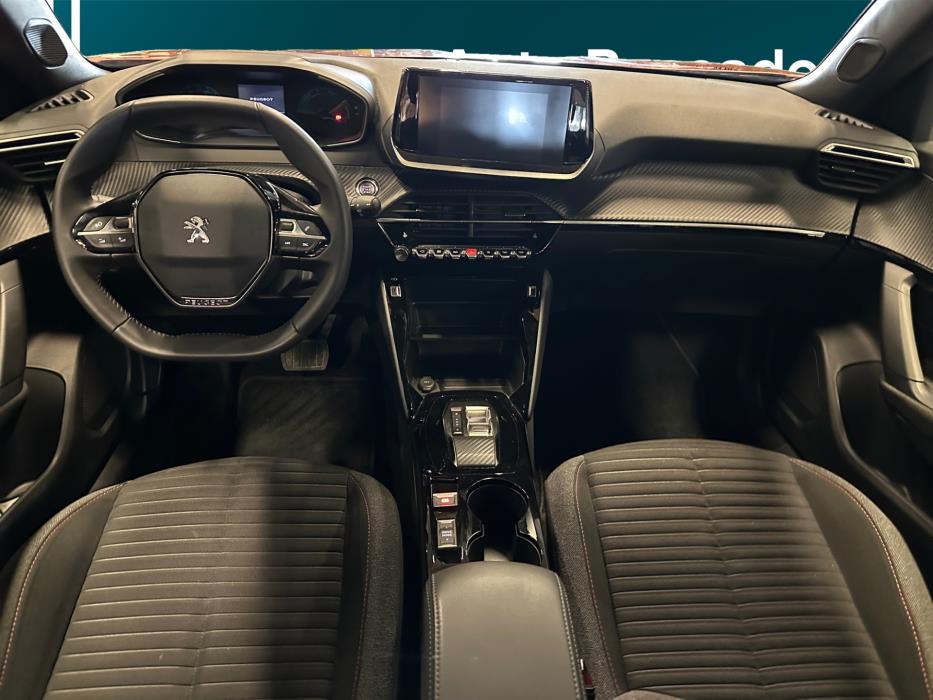 Peugeot e-2008 2023