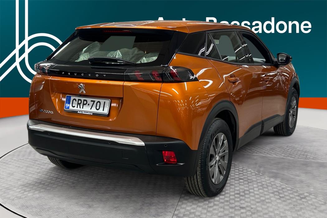 PEUGEOT e-2008 2023
