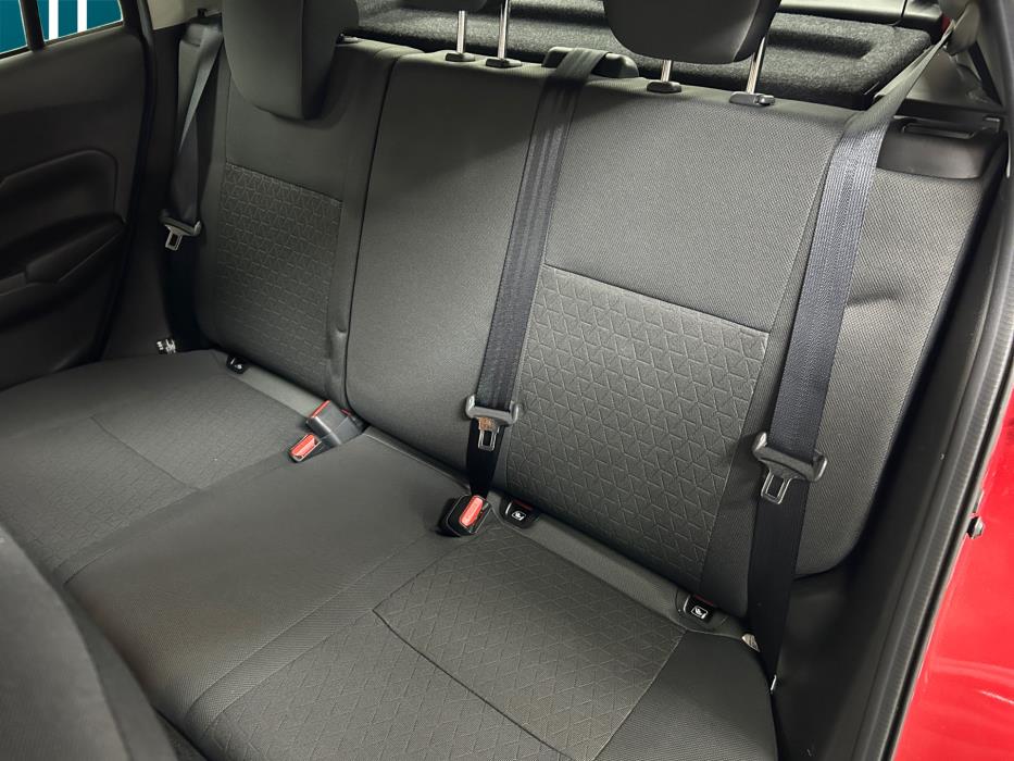 SUZUKI Swift 2025