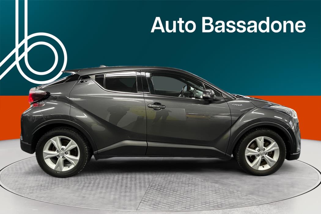 TOYOTA C-HR 2018
