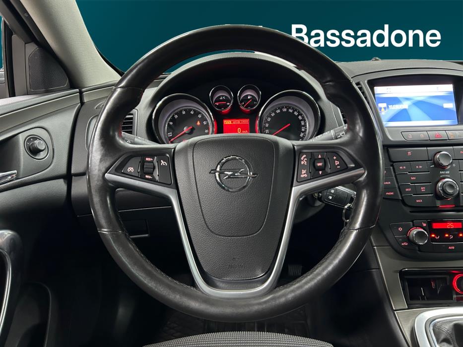OPEL Insignia 2013