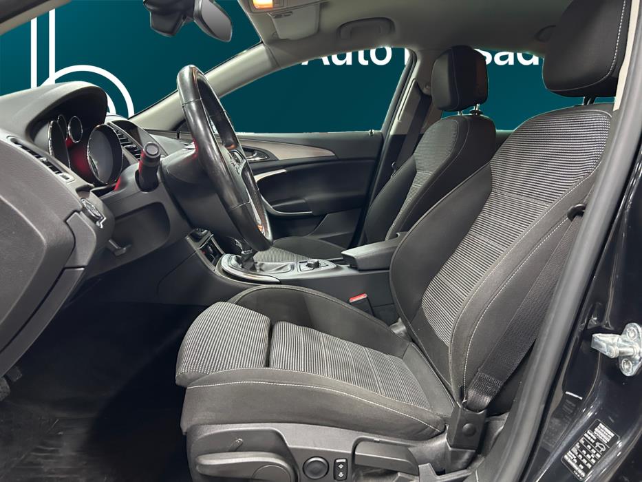 OPEL Insignia 2013