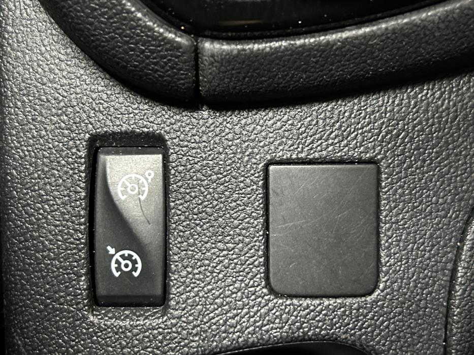 RENAULT Clio 2016