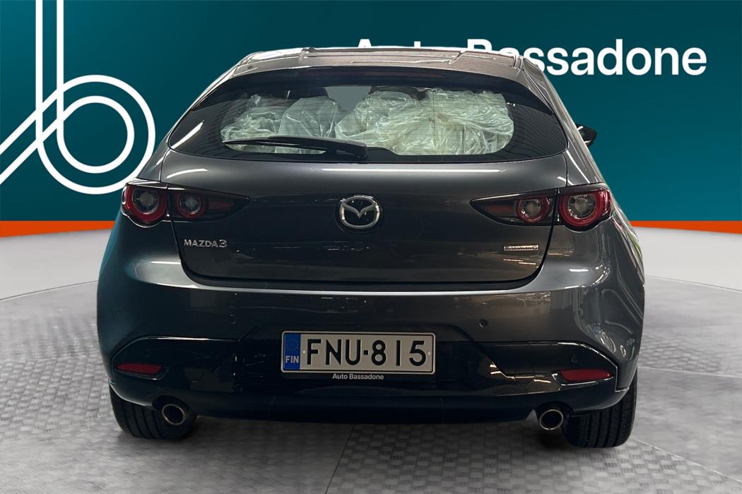 MAZDA Mazda3 2023