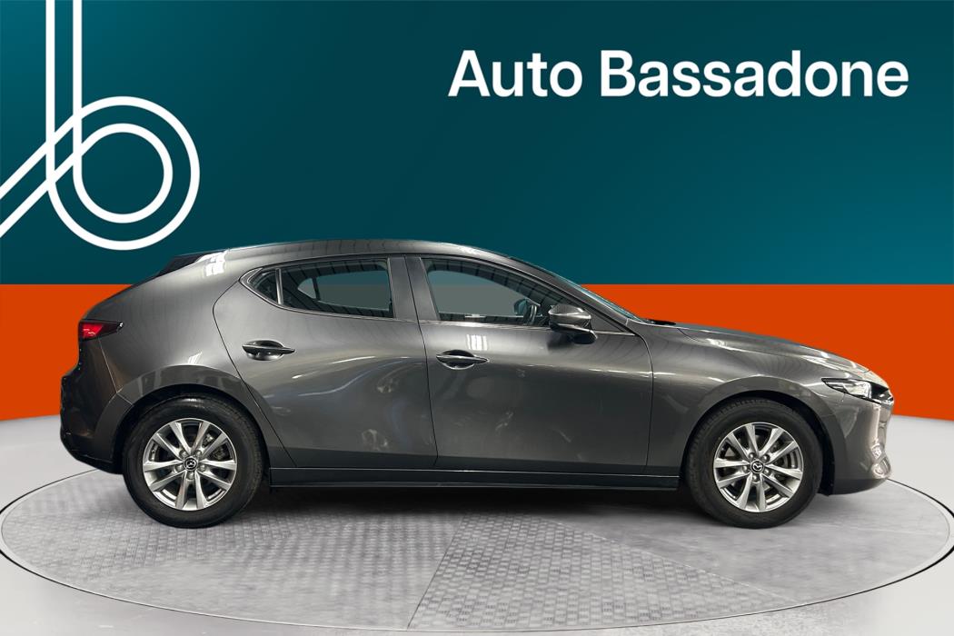 MAZDA Mazda3 2023