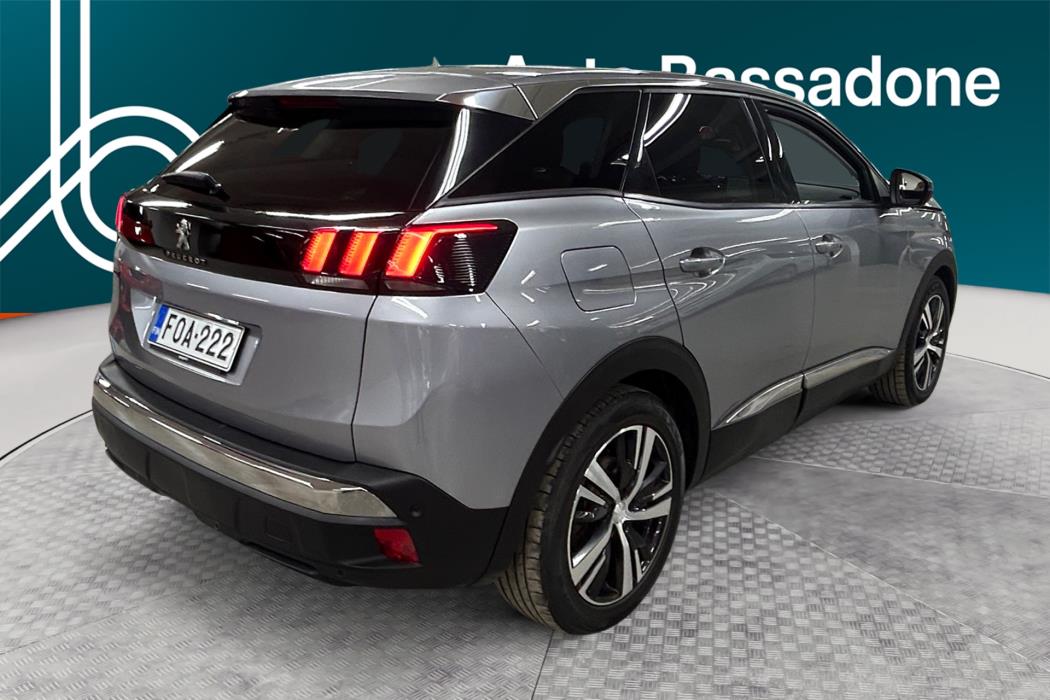 PEUGEOT 3008 2020