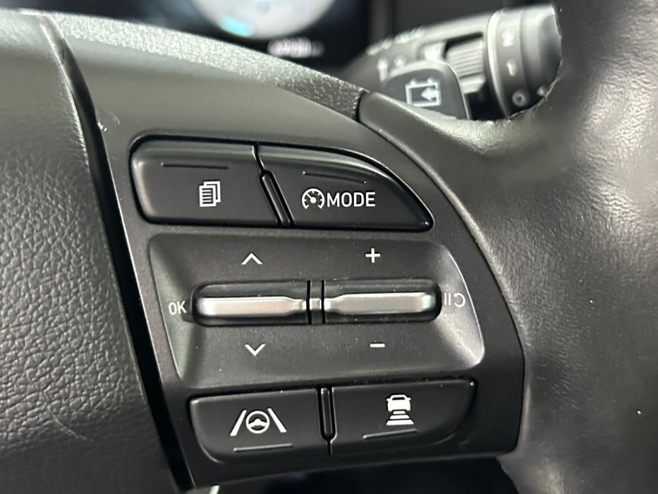 HYUNDAI KONA 2021