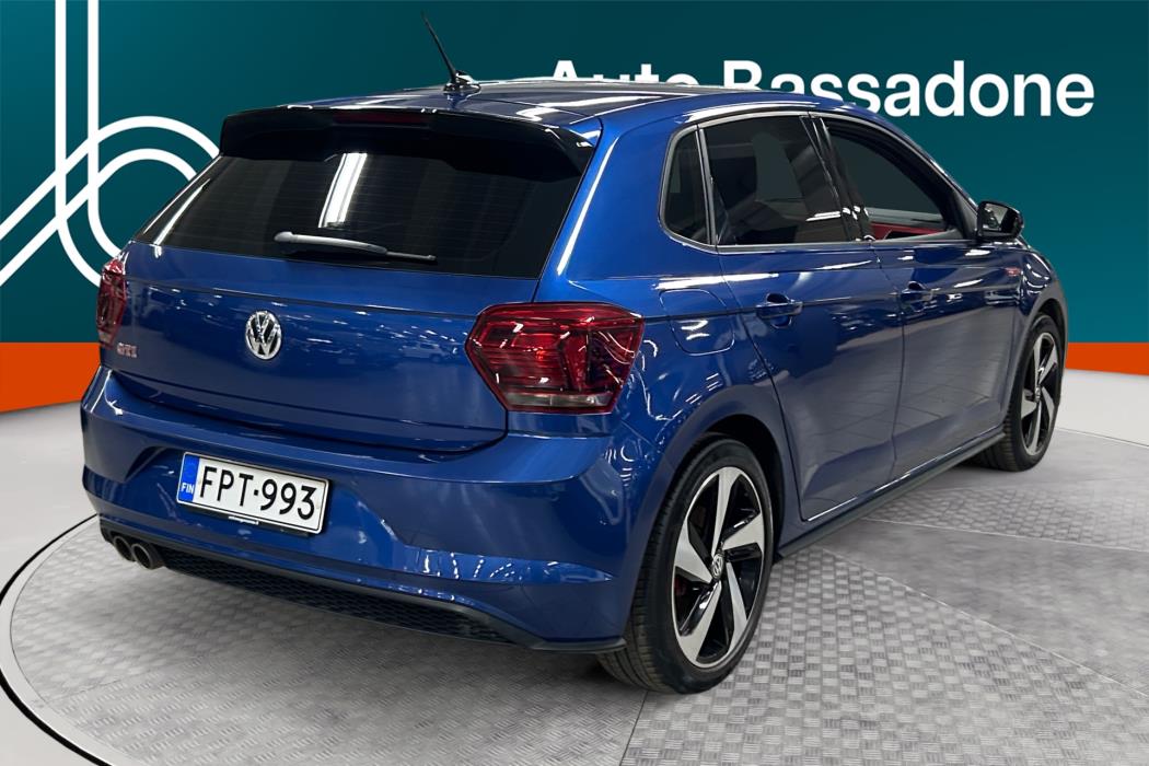VOLKSWAGEN Polo 2020