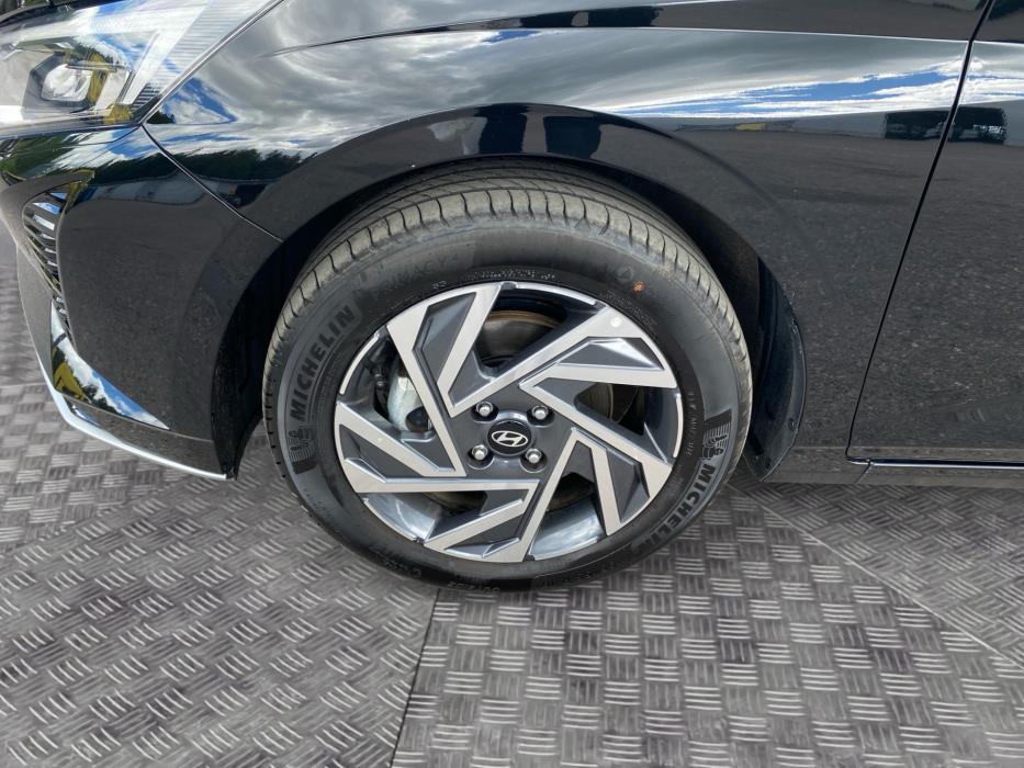 HYUNDAI i20 Hatchback 2025