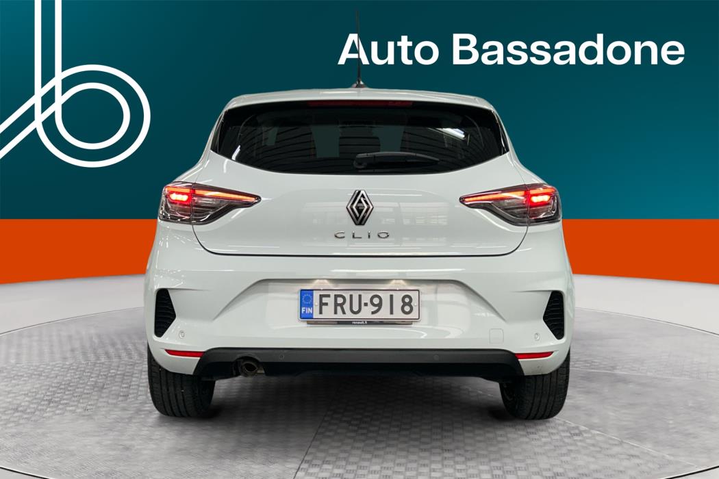RENAULT Clio 2025