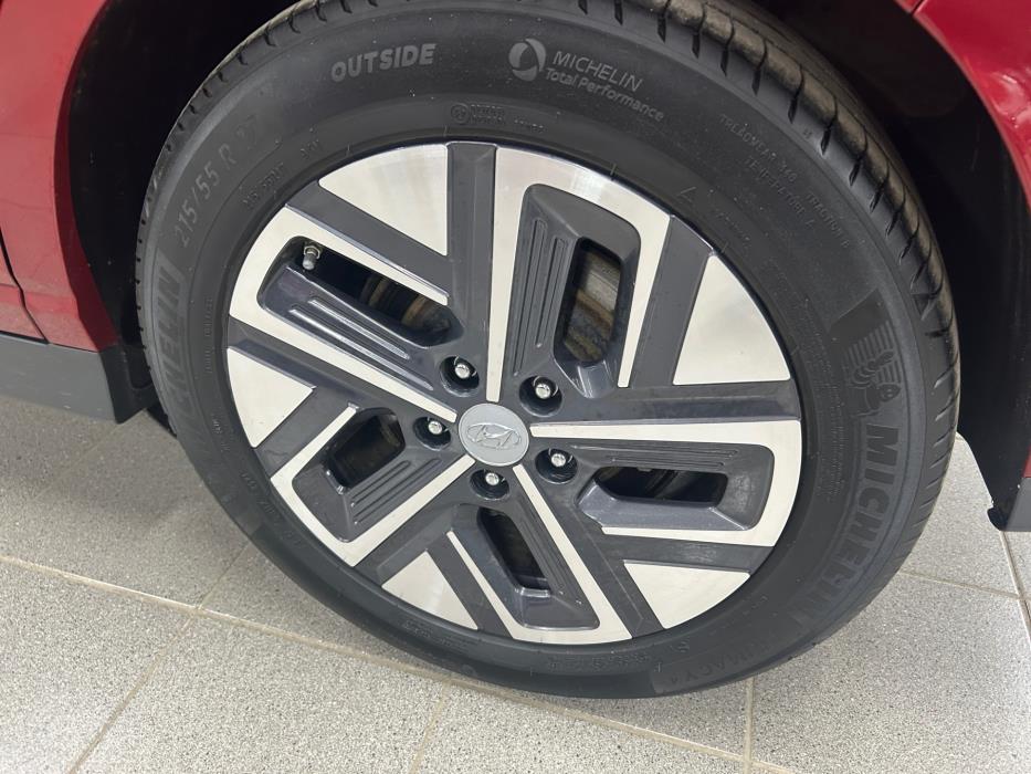 HYUNDAI KONA 2021
