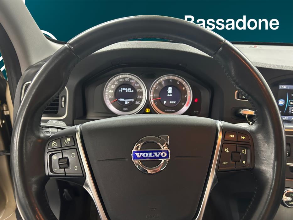 VOLVO S60 2012