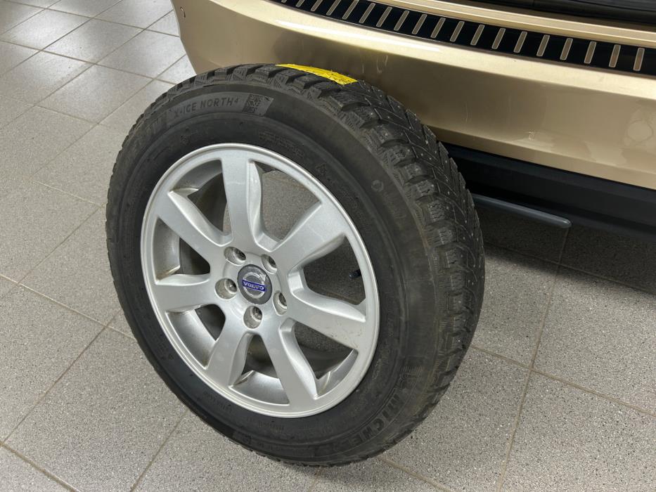 VOLVO S60 2012