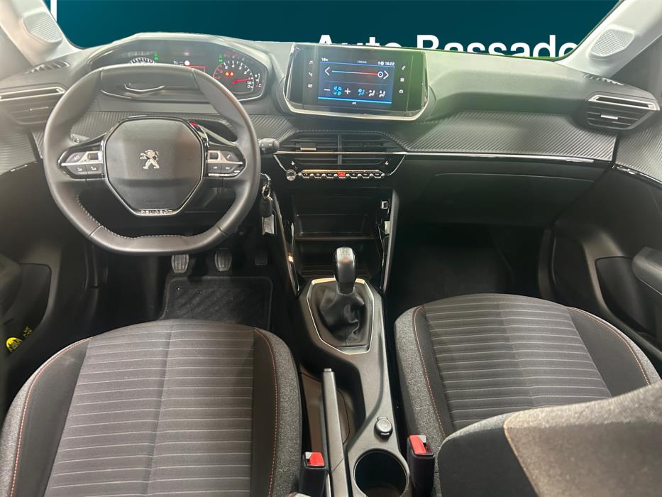 PEUGEOT 208 2022