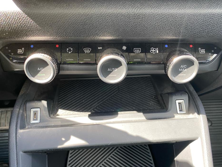 CITROEN C4 2023
