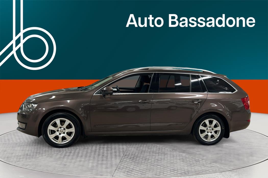 SKODA Octavia 2014