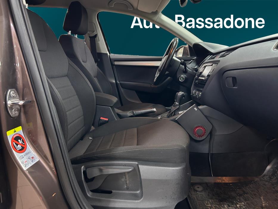 SKODA Octavia 2014