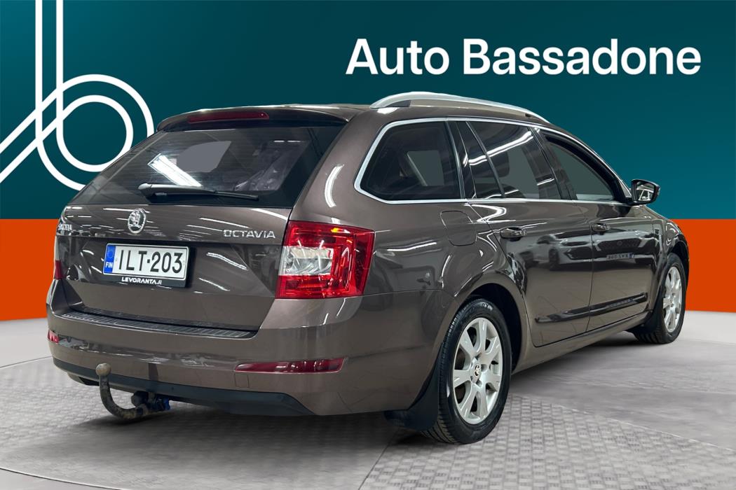 SKODA Octavia 2014