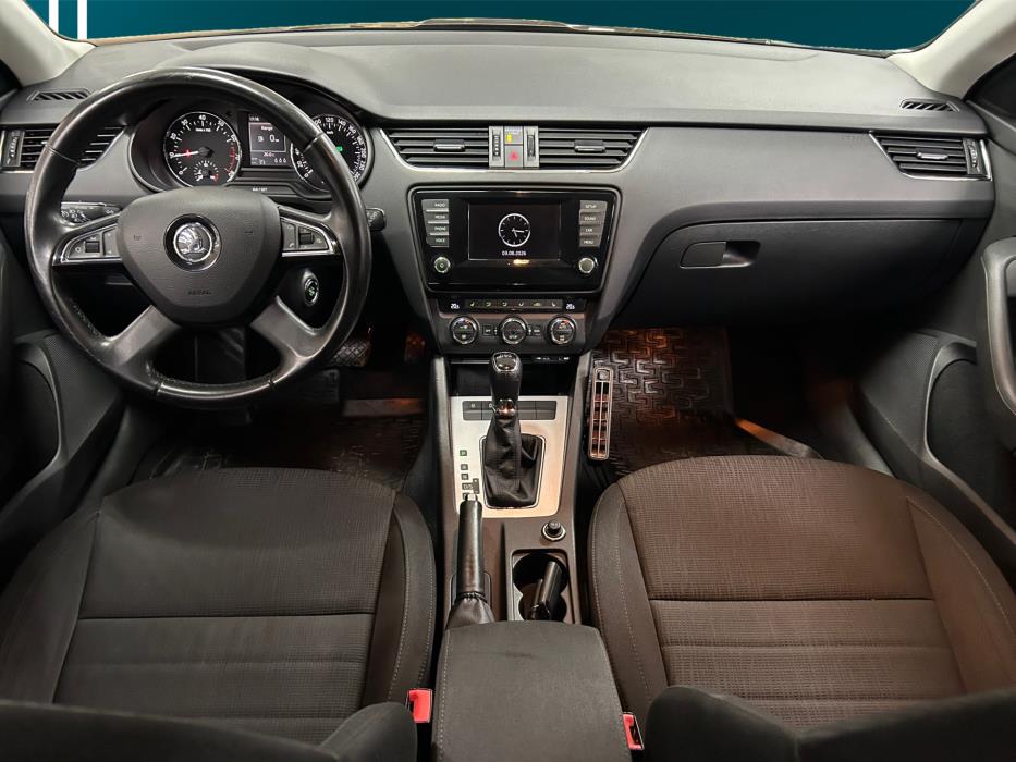 SKODA Octavia 2014