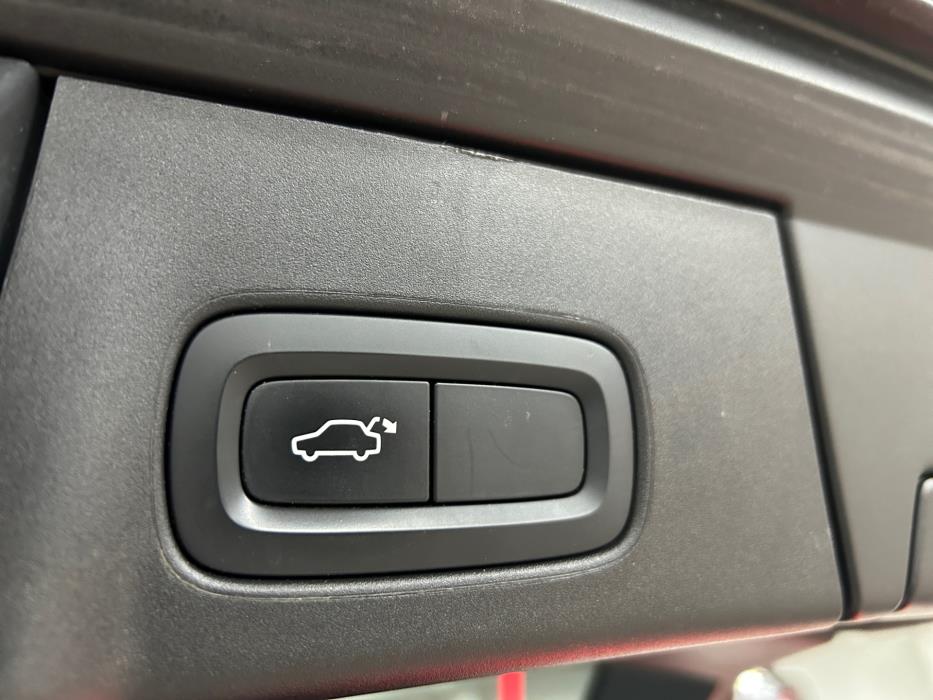 VOLVO V90 2020