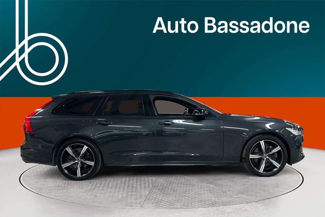 VOLVO V90 2020
