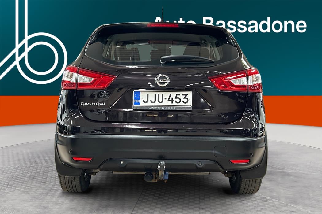 NISSAN Qashqai 2015