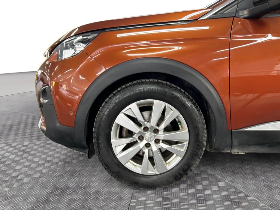 PEUGEOT 3008 2018