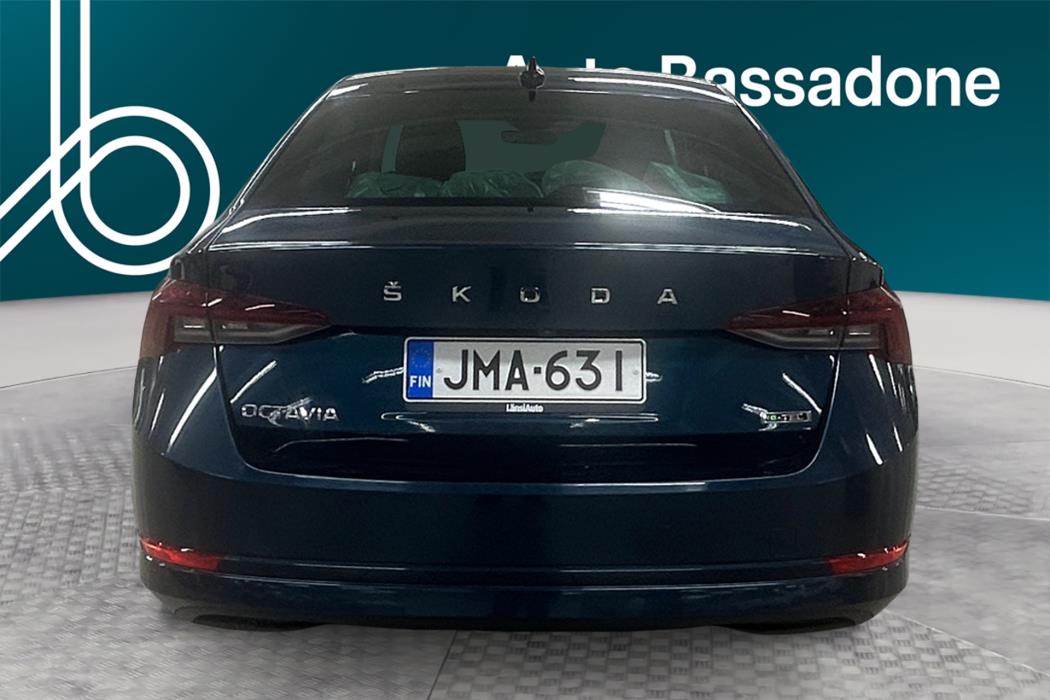 SKODA Octavia 2021